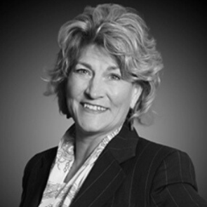 Faces of Luxury_Photos 295px (11)